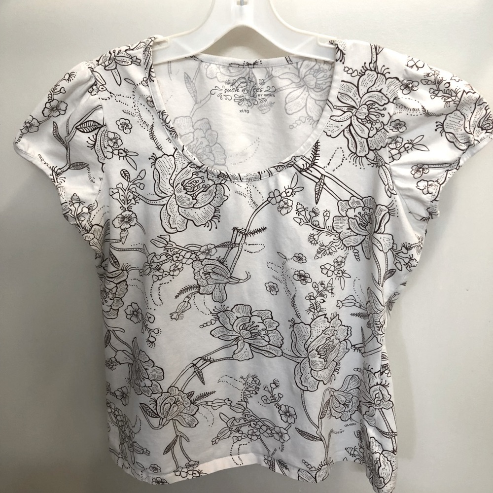 Ricki’s XL floral t-shirt